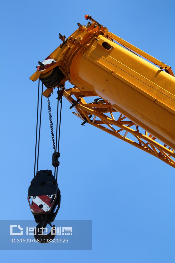 建筑起重机Construction crane